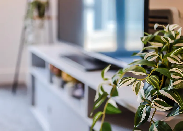 Lejlighed 2br Flat - Free Parking - Fast Wi-fi