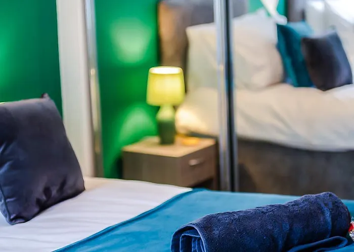 2br Flat - Free Parking - Fast Wi-fi Bristol