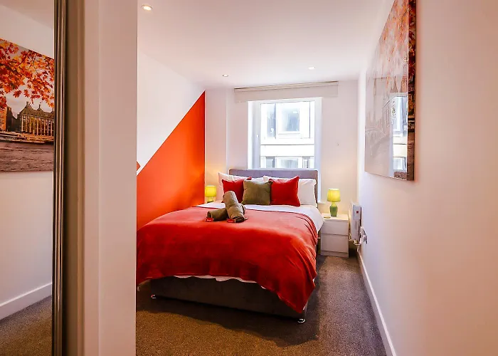 2br Flat - Free Parking - Fast Wi-fi Lejlighed *