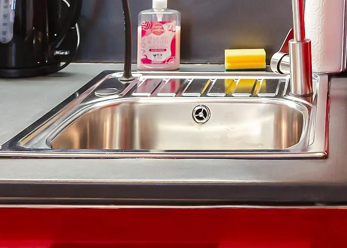 Lejlighed 2br Flat - Free Parking - Fast Wi-fi